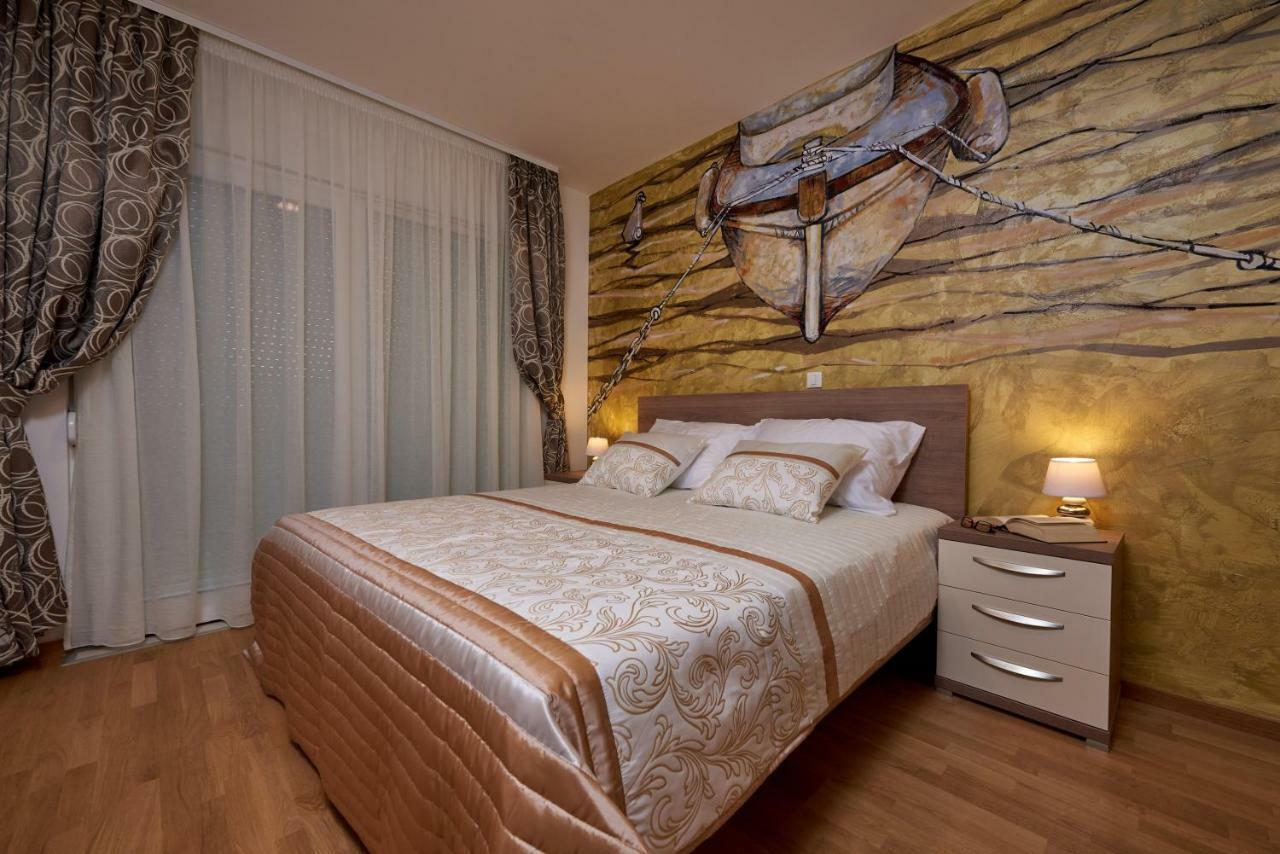 Luxury Villa Residence Zupanovic Trogir Exterior photo